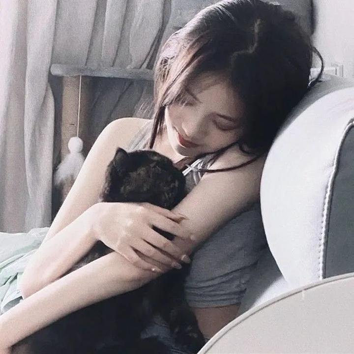 剃须。然后捡到女高中生。